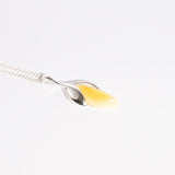 Radiant Amber Twist Pendant Necklace