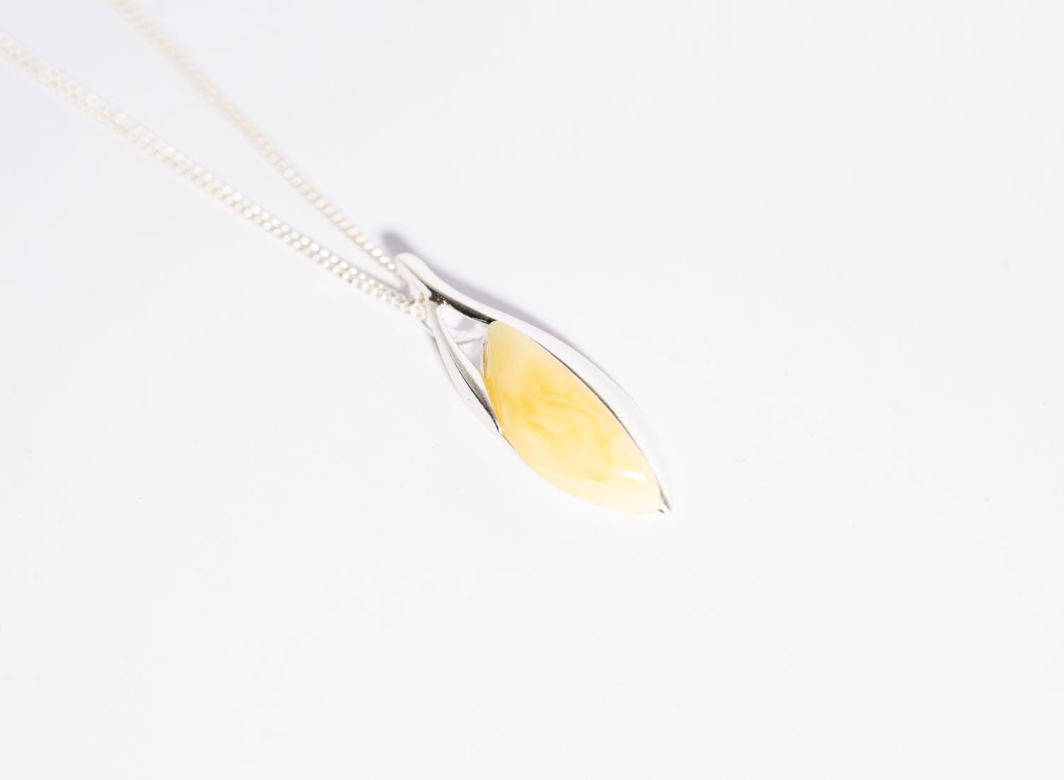 Contemporary Curve Pendant Necklace