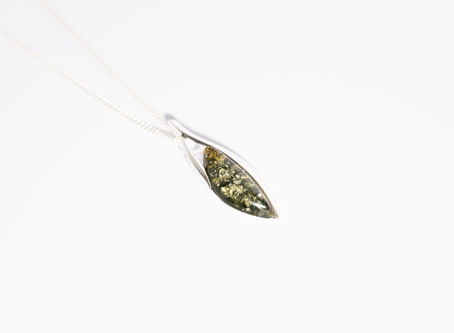 Contemporary Curve Pendant Necklace