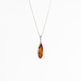 Elegant Oval Amber Pendant Necklace