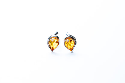 Elegant Baltic Amber Leaf Stud Earrings