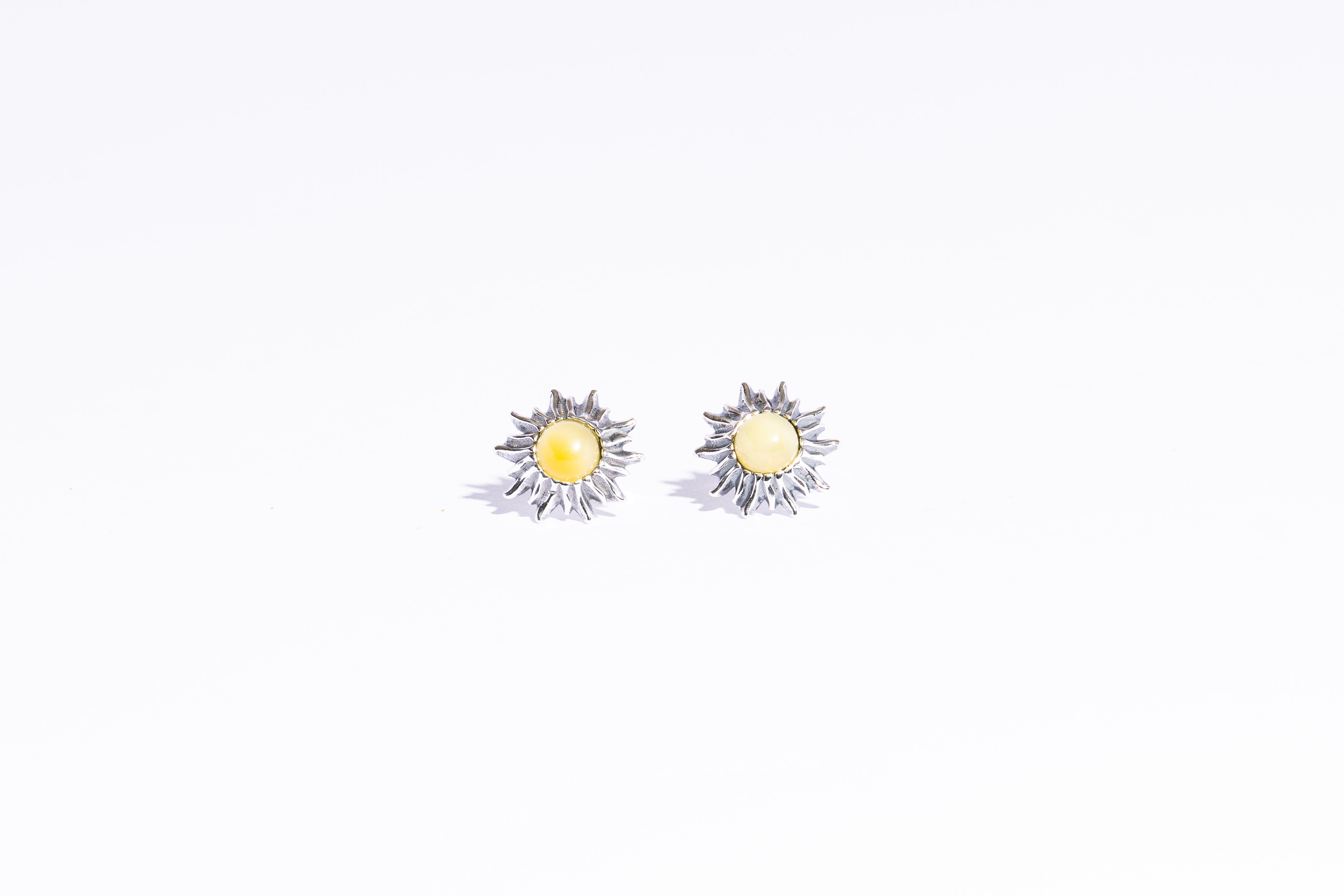 Elegant Amber The Sun Earrings stud