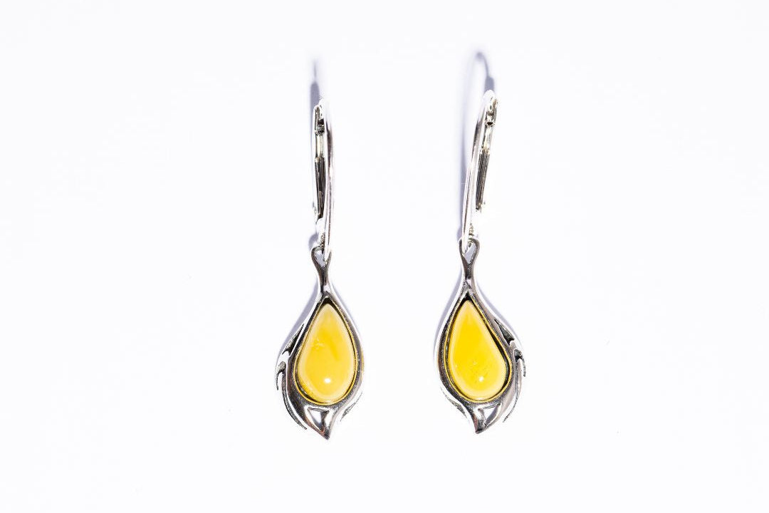 Exquisite Baltic Vintage Amber a Drop Dangle Earrings